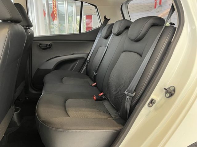HYUNDAI現代 I10  第7張相片