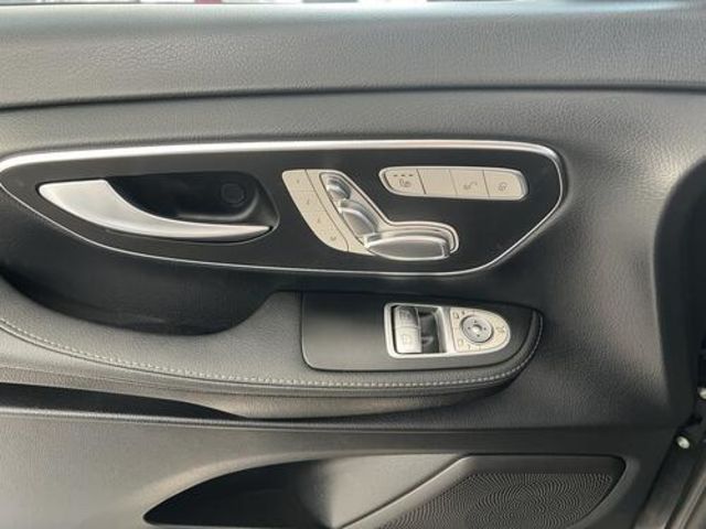 M-BENZ賓士 V250 D  第13張相片