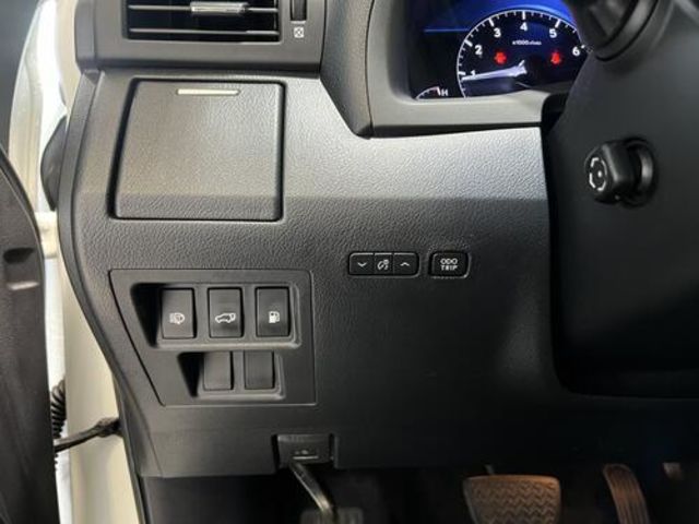 LEXUS凌志 RX270  第15張相片