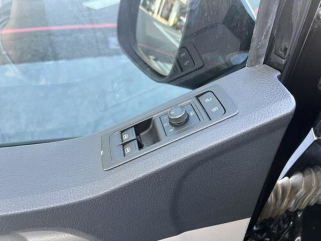 VOLKSWAGEN福斯 T6 CARAVELLE  第10張相片