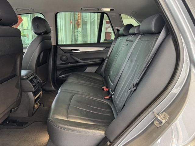 BMW寶馬 X5 XDRIVE25D  第7張相片