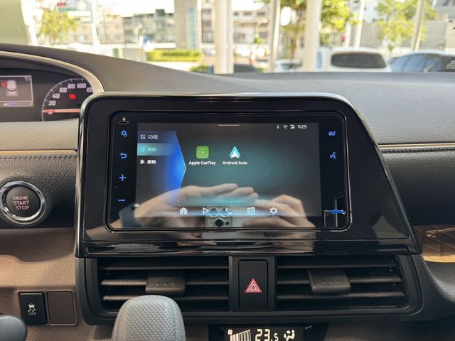TOYOTA豐田 SIENTA  第12張相片