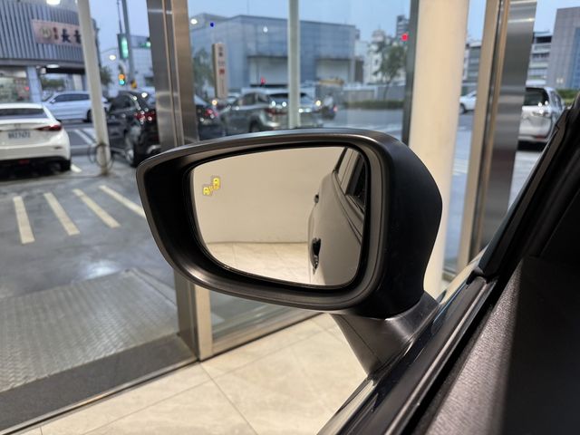 MAZDA馬自達 MAZDA 2  第19張相片