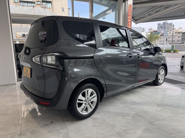 TOYOTA豐田 SIENTA  第2張相片
