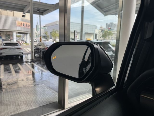 TOYOTA豐田 SIENTA  第18張相片