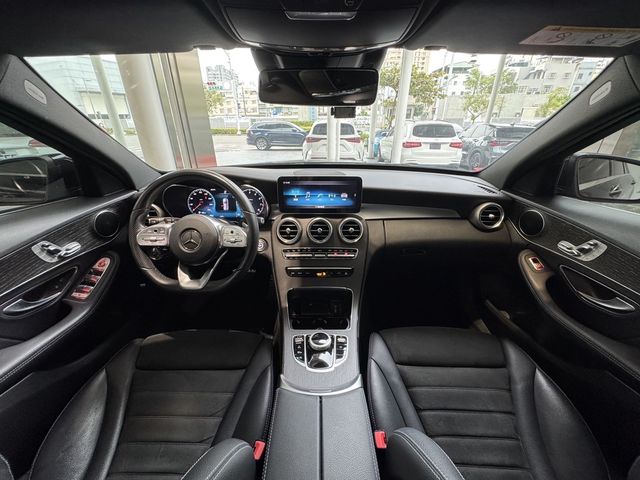 M-BENZ賓士 C300  第5張相片