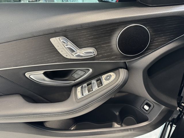 M-BENZ賓士 C300  第17張相片