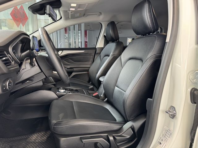 FORD福特 FOCUS WAGON  第9張相片