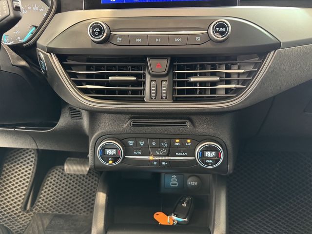 FORD福特 FOCUS WAGON  第11張相片