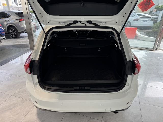 FORD福特 FOCUS WAGON  第17張相片