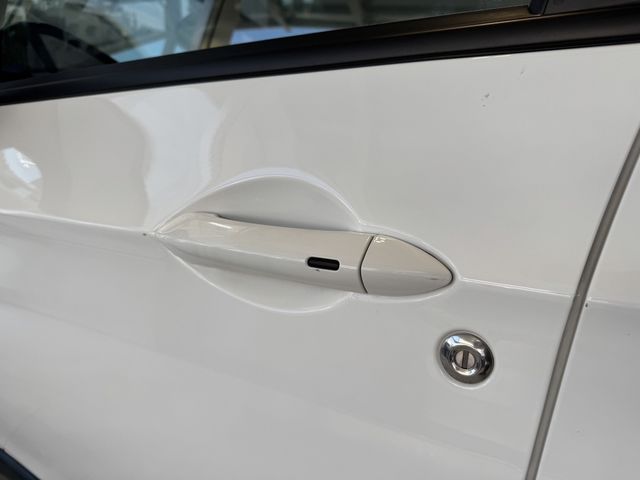 MITSUBISHI三菱 COLT PLUS  第4張相片