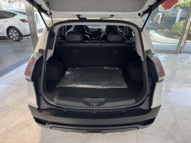 MITSUBISHI三菱 COLT PLUS  第20張相片