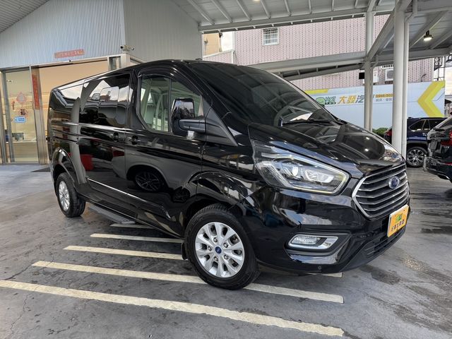 FORD福特 TOURNEO CUSTOM  第1張相片