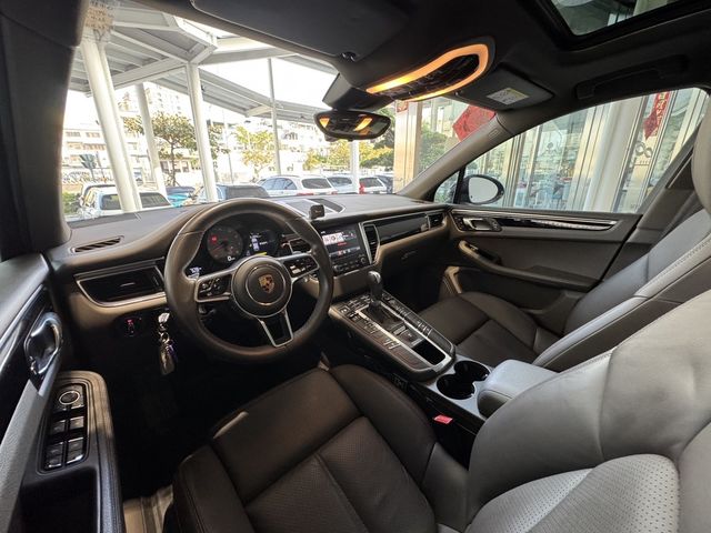 PORSCHE保時捷 MACAN S  第6張相片