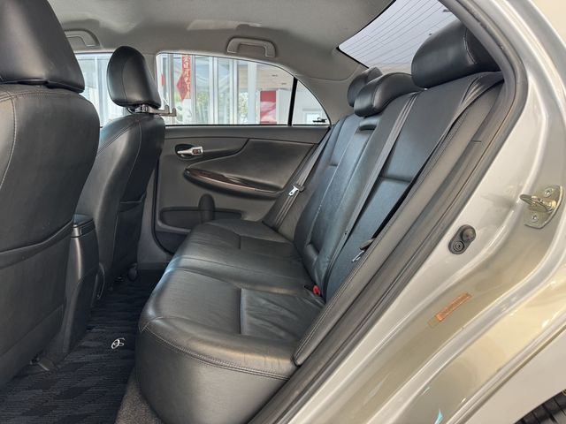 TOYOTA豐田 ALTIS  第7張相片