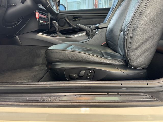 BMW寶馬 320I COUPE  第9張相片