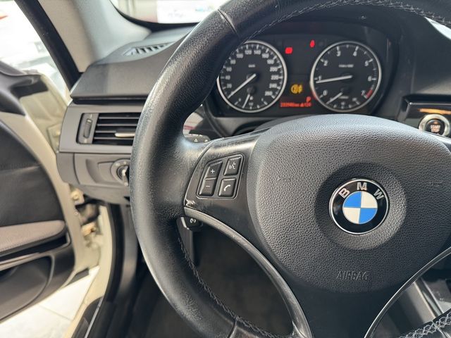 BMW寶馬 320I COUPE  第15張相片