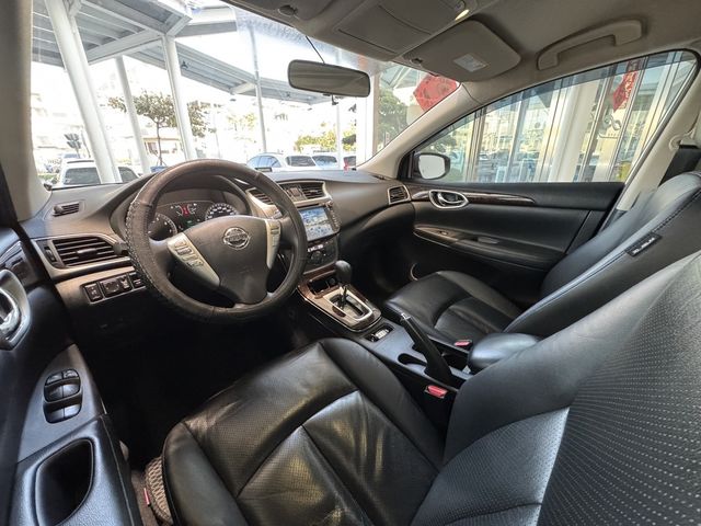 NISSAN日產 SENTRA  第8張相片