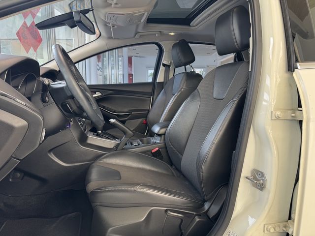 FORD福特 FOCUS  第10張相片