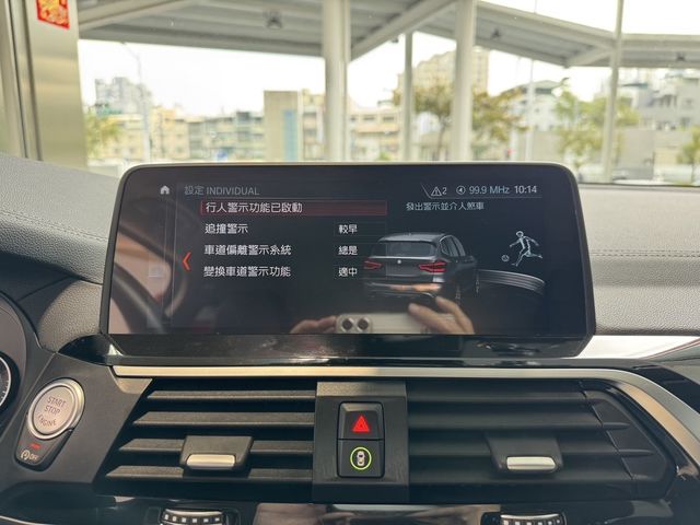 BMW寶馬 X3  第11張相片