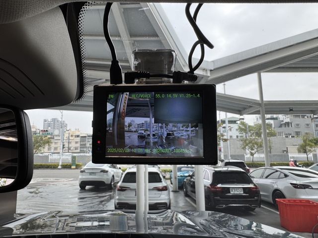 BMW寶馬 X3  第12張相片