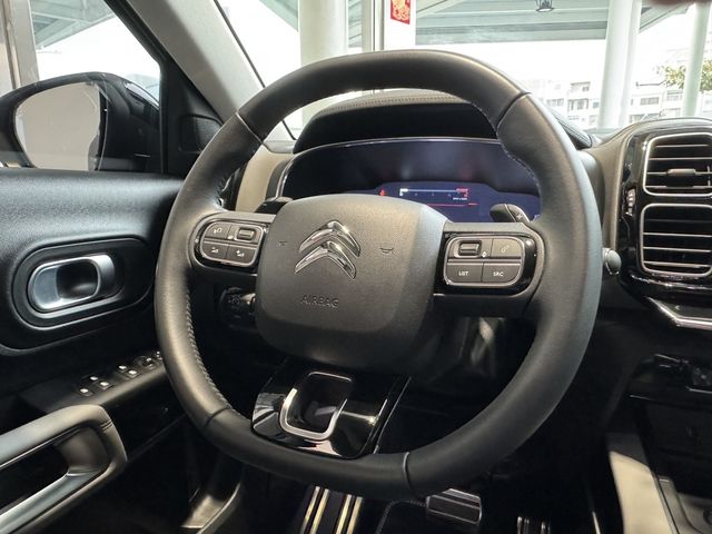 CITROEN雪鐵龍 C5  第4張相片