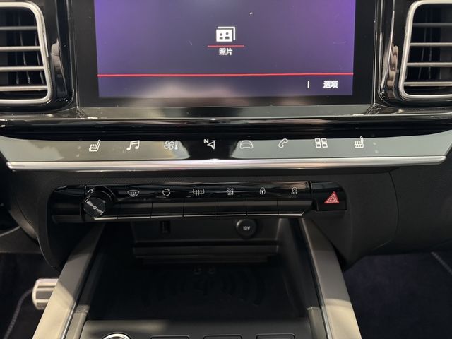 CITROEN雪鐵龍 C5  第10張相片
