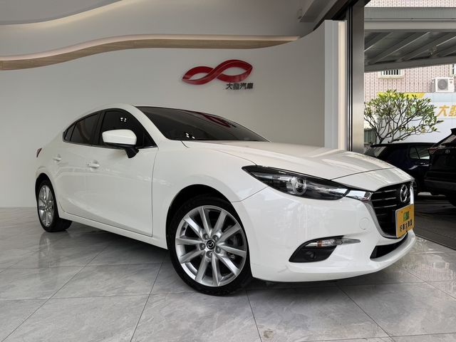 MAZDA馬自達 MAZDA 3  第1張相片