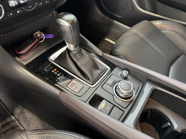 MAZDA馬自達 MAZDA 3  第10張相片
