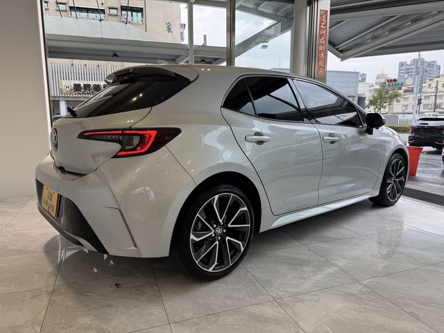 TOYOTA豐田 COROLLA SPORT  第2張相片