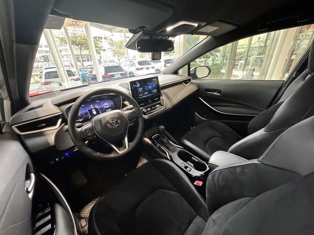 TOYOTA豐田 COROLLA SPORT  第6張相片