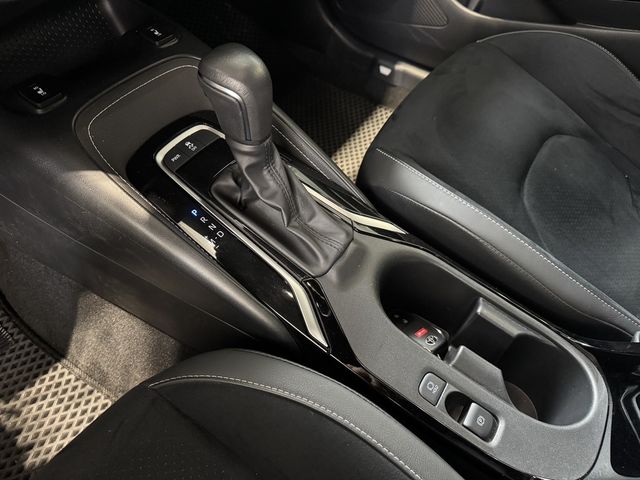 TOYOTA豐田 COROLLA SPORT  第9張相片