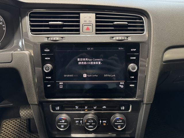 VOLKSWAGEN福斯 GOLF  第11張相片