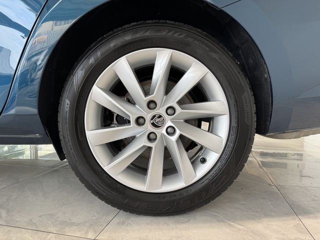 SKODA司科達 SUPERB  第3張相片