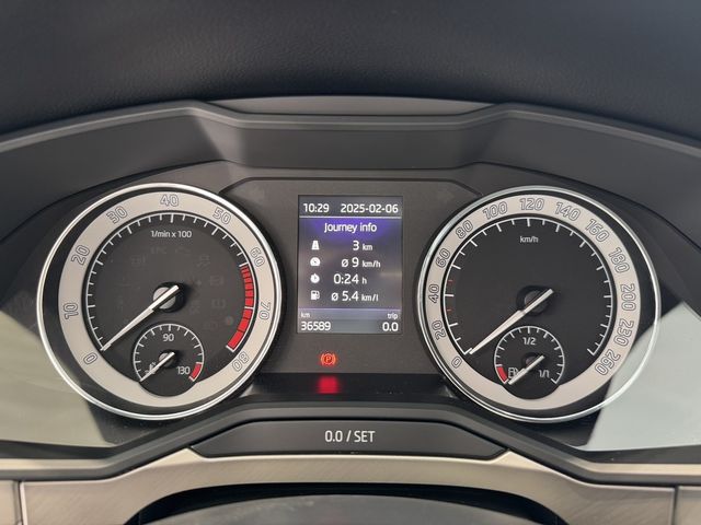 SKODA司科達 SUPERB  第11張相片