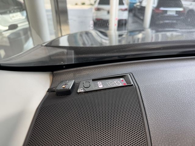 TOYOTA豐田 RAV4  第3張相片