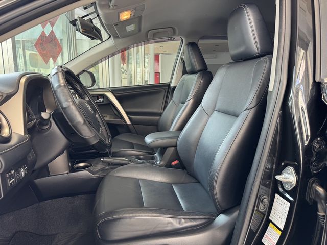 TOYOTA豐田 RAV4  第9張相片