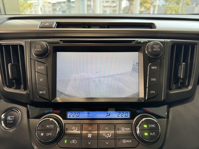 TOYOTA豐田 RAV4  第12張相片