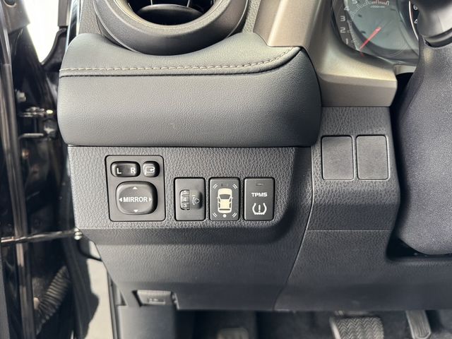 TOYOTA豐田 RAV4  第17張相片