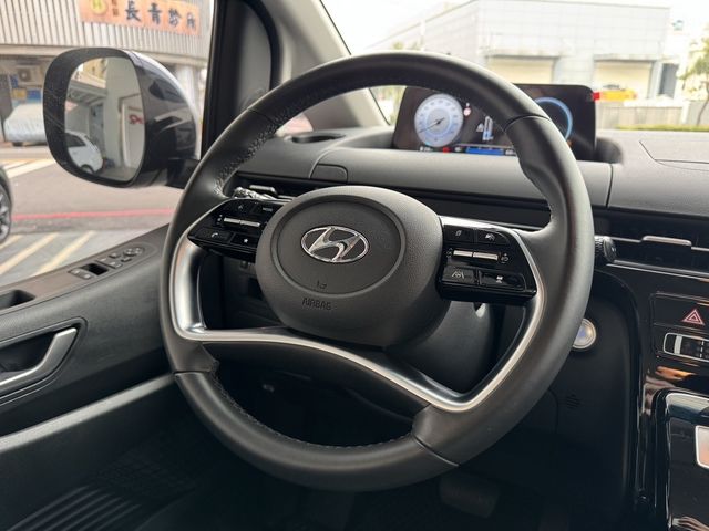 HYUNDAI現代 STARIA  第5張相片