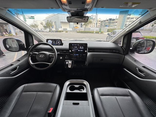 HYUNDAI現代 STARIA  第6張相片