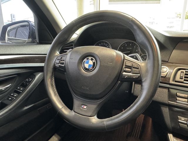 BMW寶馬 520I  第4張相片