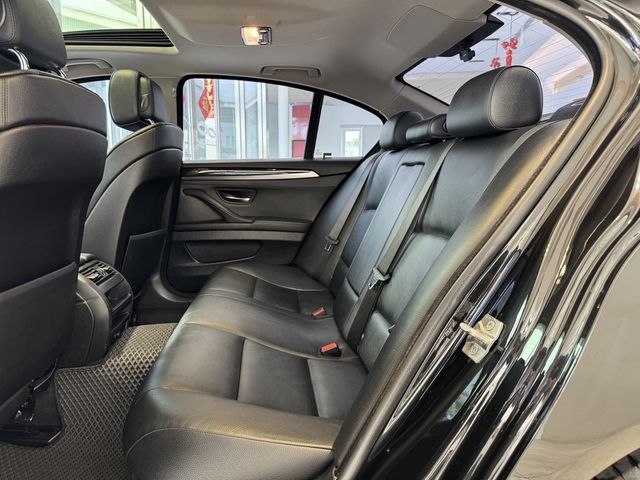 BMW寶馬 520I  第7張相片
