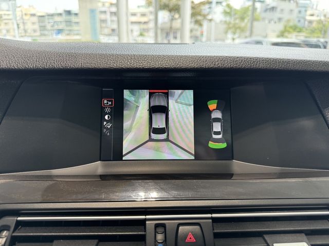 BMW寶馬 520I  第14張相片