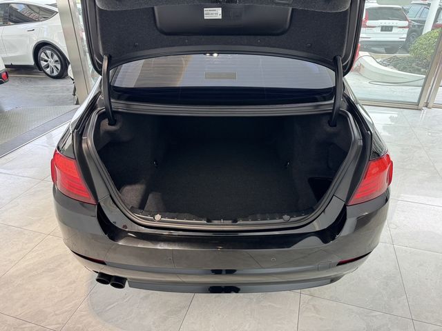 BMW寶馬 520I  第18張相片