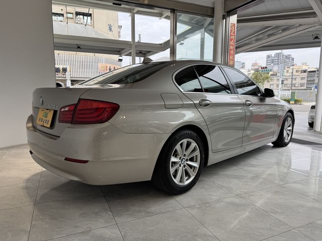 BMW寶馬 520D  第2張相片