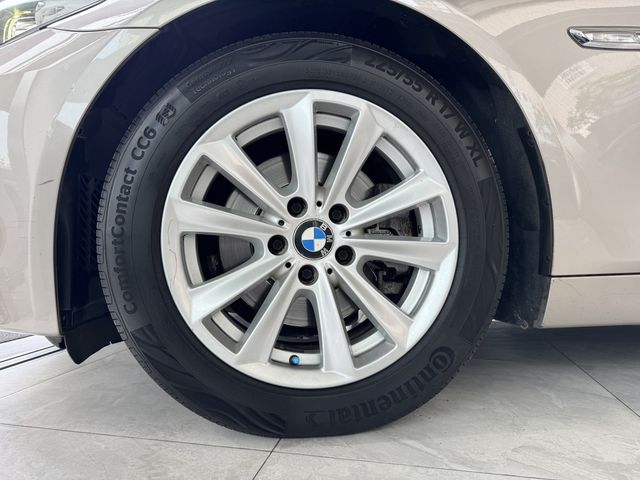 BMW寶馬 520D  第3張相片
