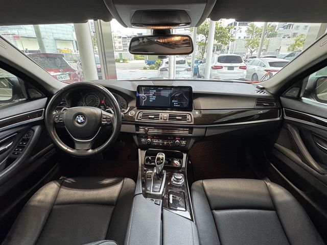 BMW寶馬 520D  第5張相片