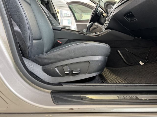 BMW寶馬 520D  第19張相片