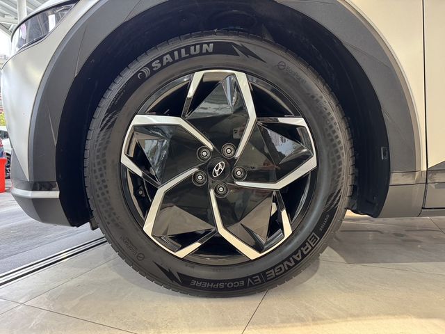 HYUNDAI現代 IONIQ5-A  第5張相片